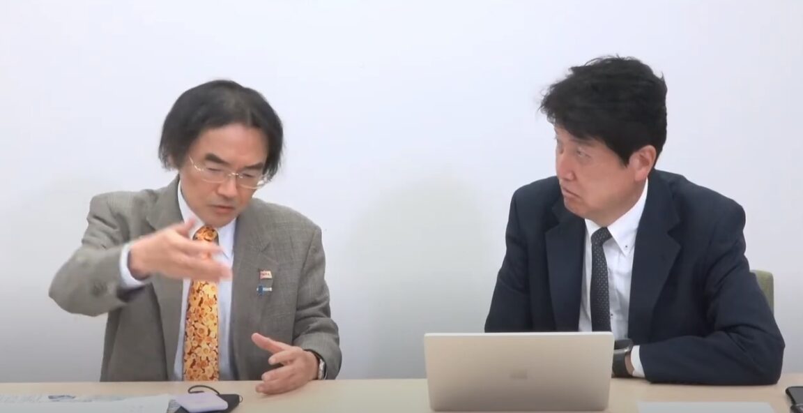 麻生氏が握る政局の鍵と自民党保守派の衰退